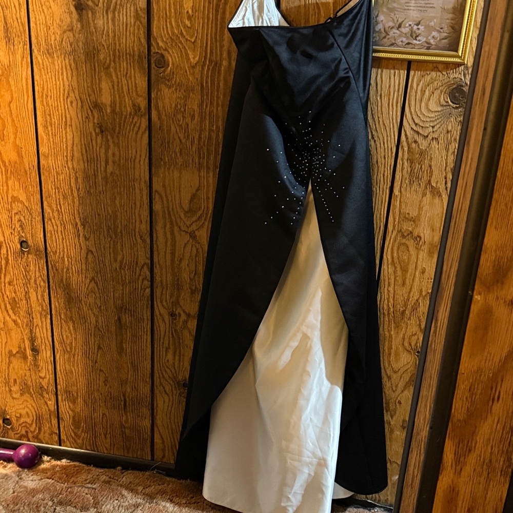 Elegant Black and White Gown with Beaded Detail